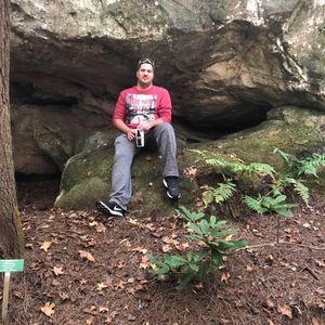 Meet your Posher, Thomas